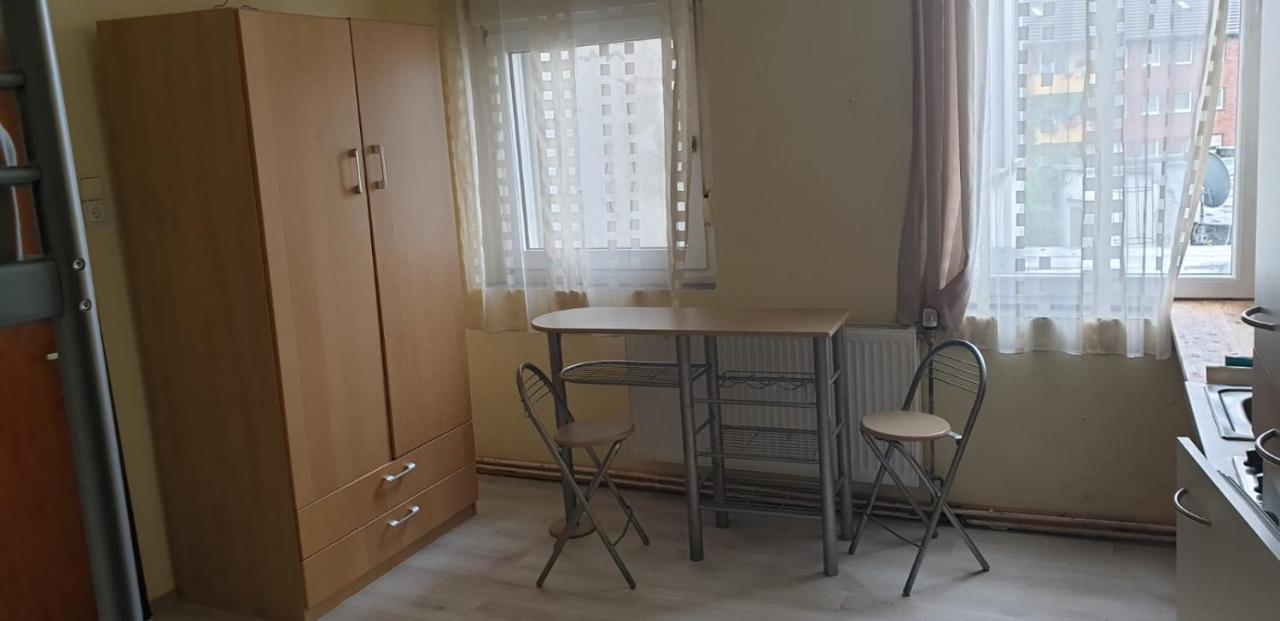 Ma-A2 Single Wohnung 克雷费尔德 外观 照片